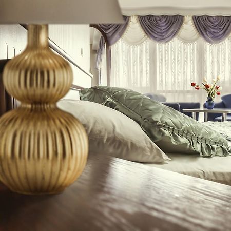 King Hotel 페야 외부 사진